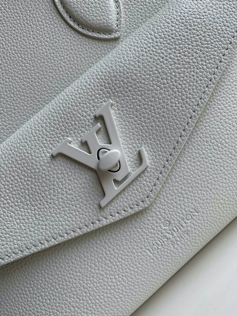 M55817 LV LOCKME TOTE 小號手袋 LV2020新款女包 白色