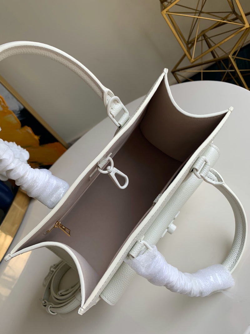 M55817 LV LOCKME TOTE 小號手袋 LV2020新款女包 白色