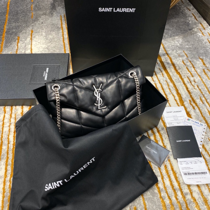 577476 YSL圣羅蘭LOULOU PUFFER小號絎縫小羊皮手袋 黑色銀扣