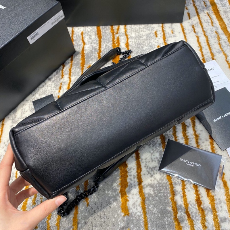 577476 YSL圣羅蘭LOULOU PUFFER小號絎縫小羊皮手袋 黑色黑扣