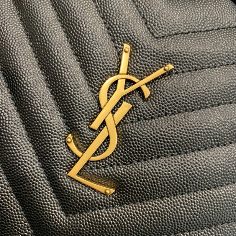 610436 YSL圣羅蘭 VINYLE V形紋絎縫光滑皮革圓形相機(jī)包 黑色金扣