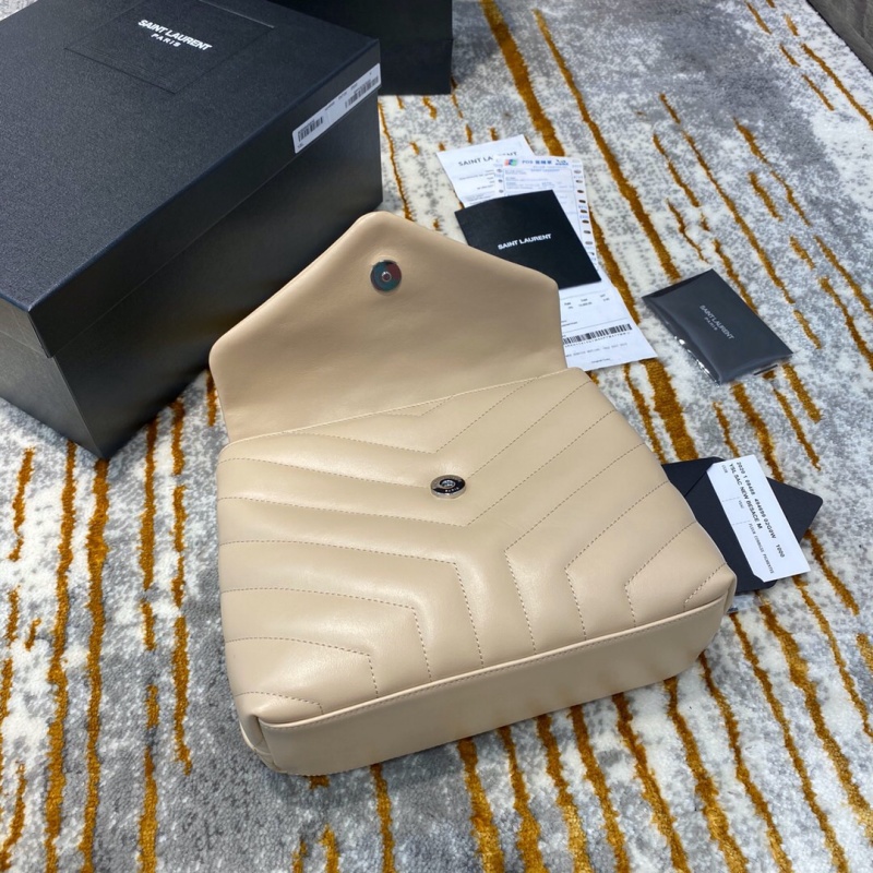 494699 YSL圣羅蘭 Saint Laurent LOULOU小號“Y”型絎縫皮革手袋 杏色銀扣