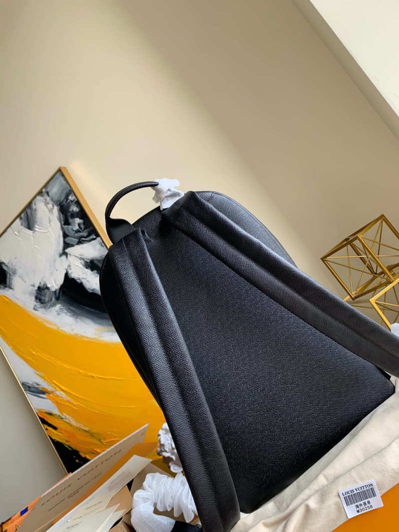 M30258 LV ALEX 雙肩包 Taiga 皮革背包 LV男雙肩包 黑色