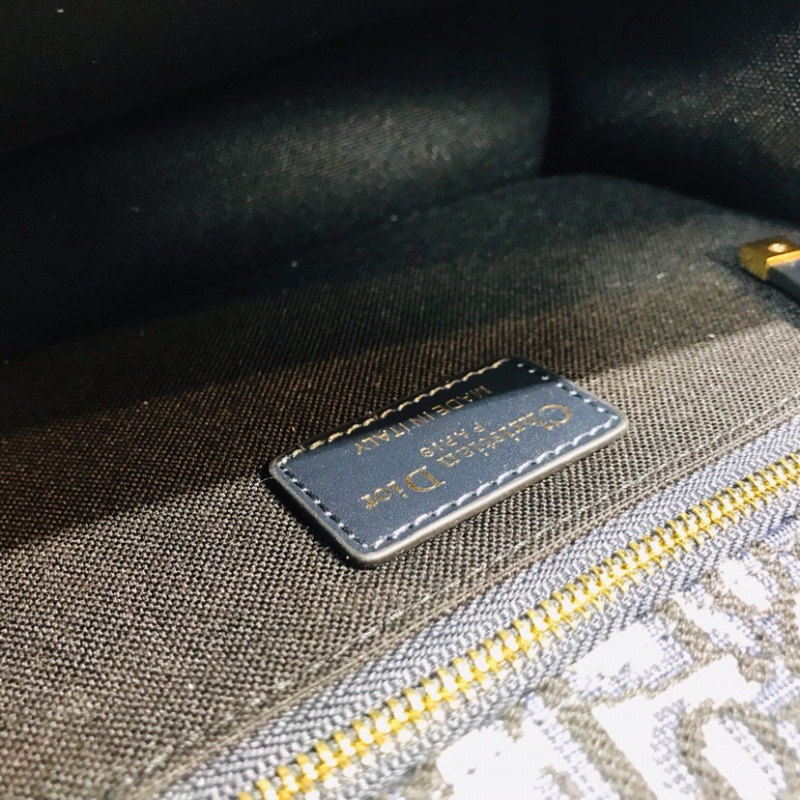 M9203UTZQ 藍(lán)色 Dior Oblique 印花 30 Montaigne 手袋 Dior蒙田包