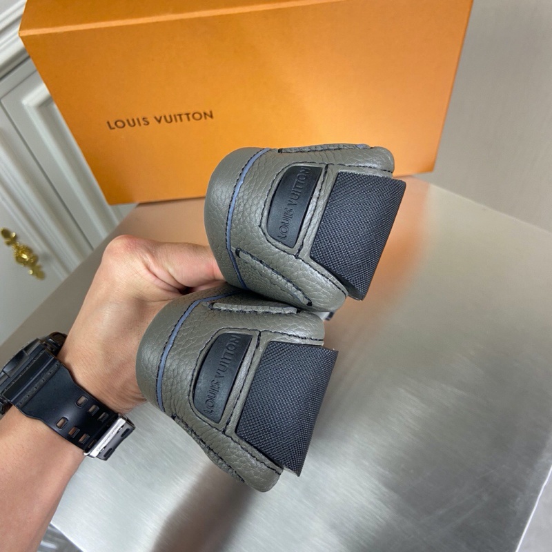 1A3QS5 LV Major 便鞋 LV絨面小牛皮男鞋 豆豆鞋 灰色