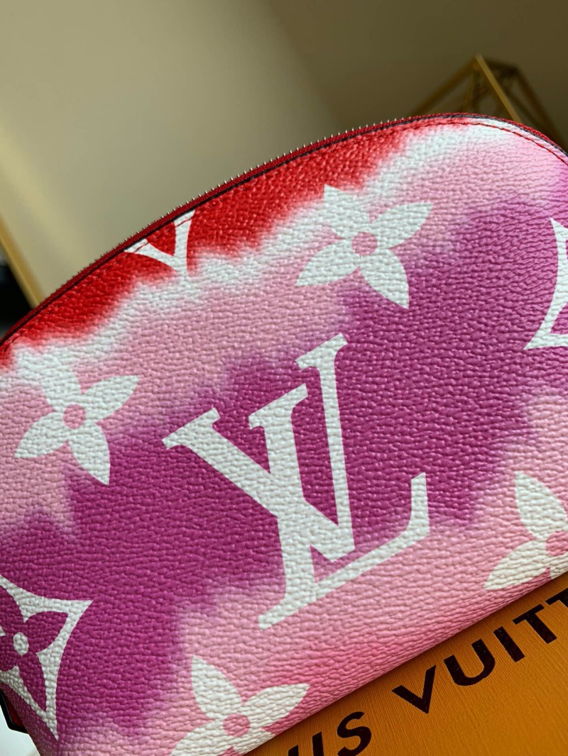 M69138 LV ESCALE 化妝包 2020新款日本絞染工藝女包 粉色