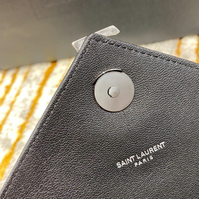 487213 YSL圣羅蘭經典中號monogram黑色小羊真皮鏈條包 黑色銀扣