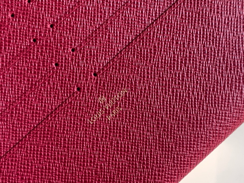 M61276 LV POCHETTE FELICIE 手袋 LV三合一鏈條包 LV三件套