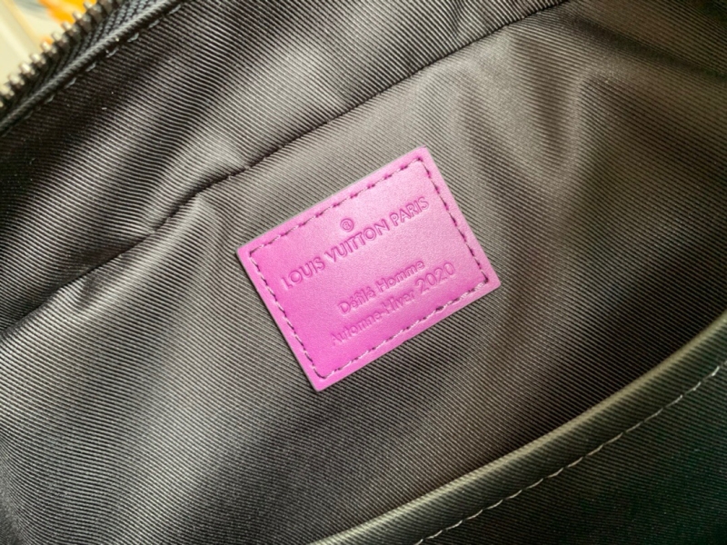 M45457 LV MULTIPOCKET 郵差包 Monogram Eclipse 帆布男包