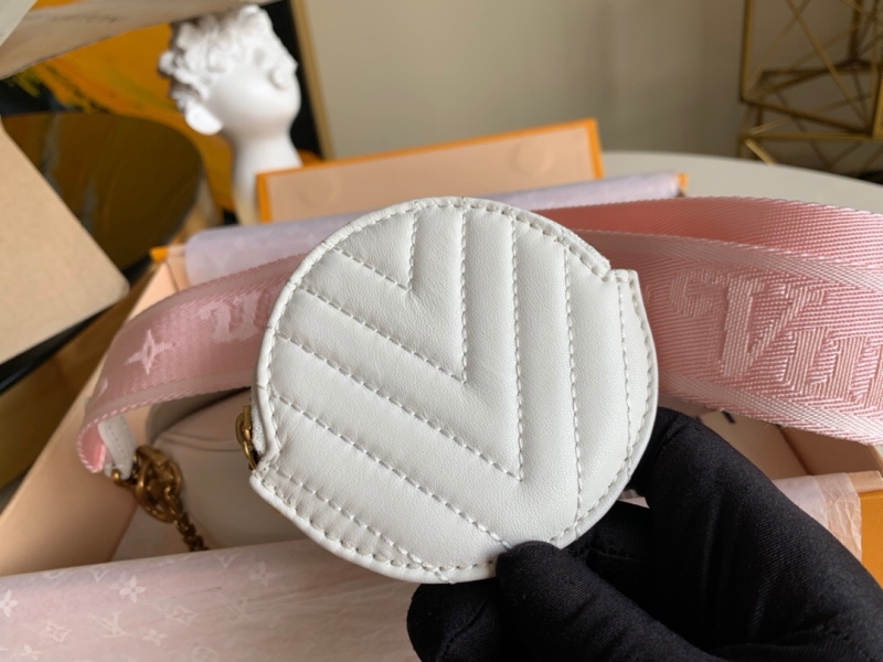 M56466 LV New Wave Multi-Pochette 手袋 LV三合一斜挎包 雪白色