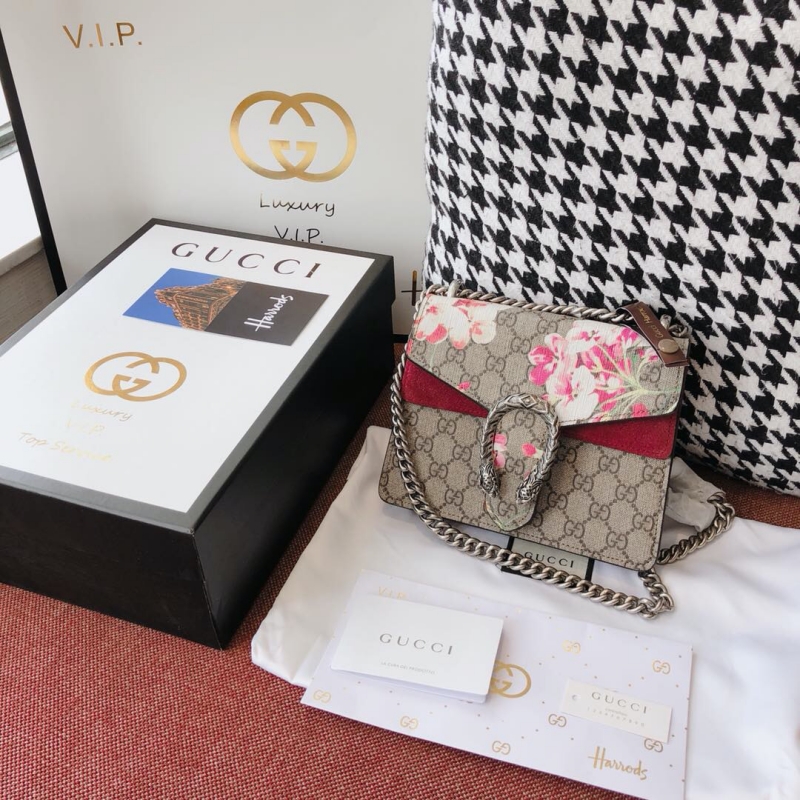 421970 Gucci Dionysus 系列Blooms印花迷你肩背包 Gucci酒神包