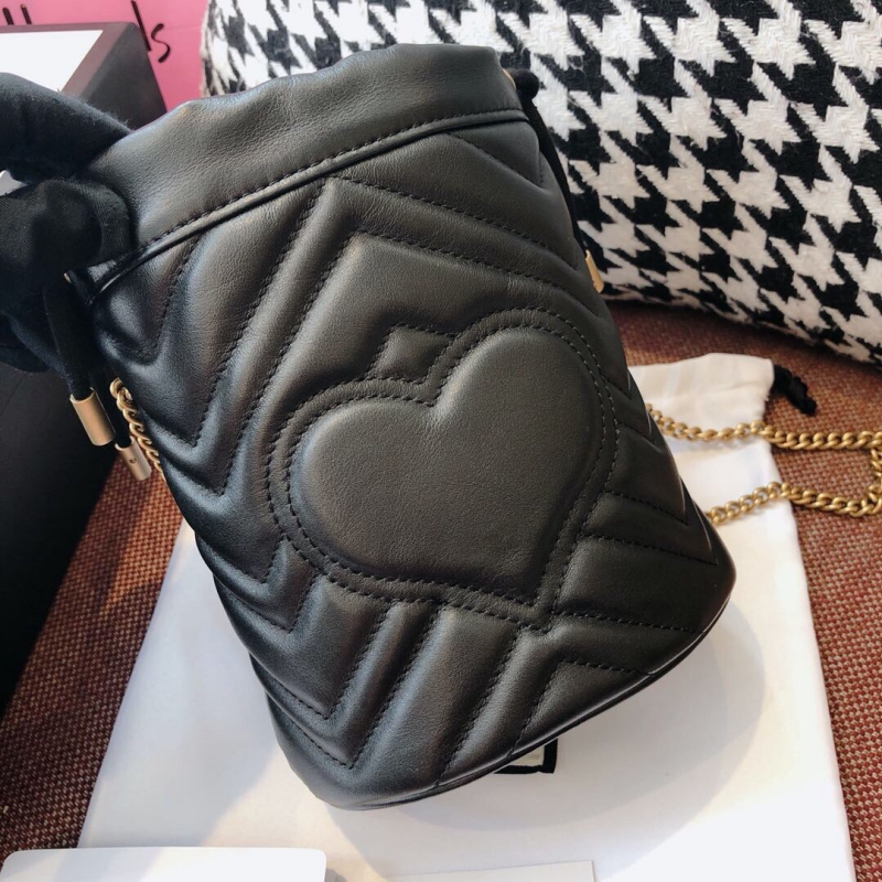575163 Gucci GG Marmont系列迷你水桶包 Gucci圓筒包 黑色