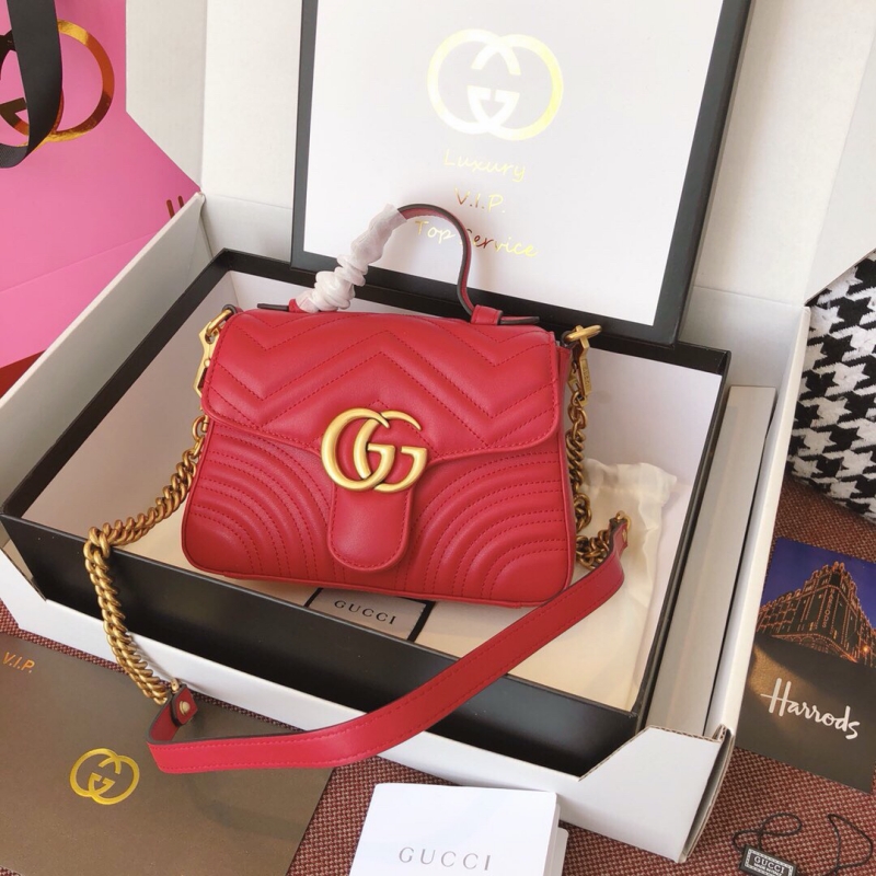 547260 Gucci GG Marmont系列迷你手提包 絎縫V型皮革 紅色