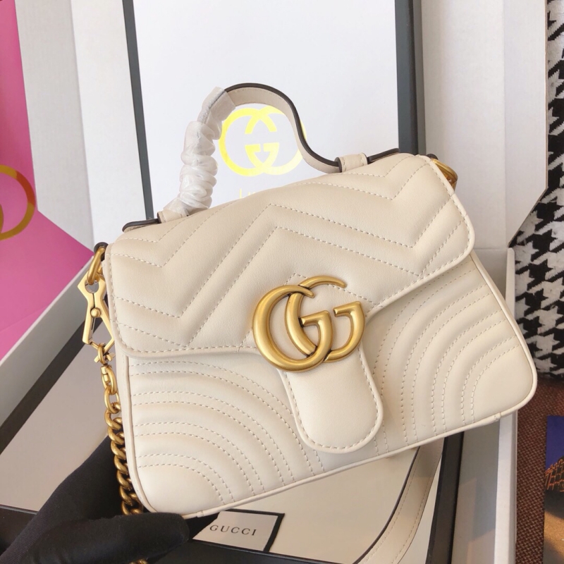 547260 Gucci GG Marmont系列迷你手提包 絎縫V型皮革 白色
