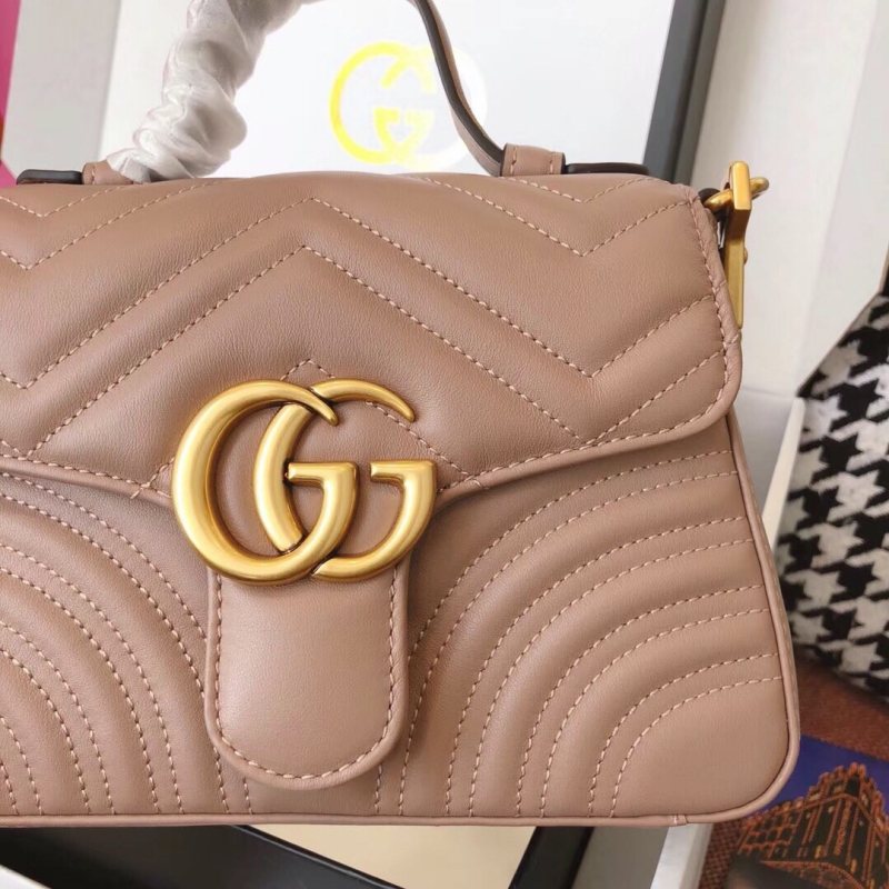 547260 Gucci GG Marmont系列迷你手提包 絎縫V型皮革 裸色