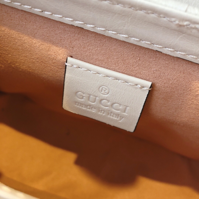 583571 Gucci GG Marmont 系列迷你手提包 斜紋絎縫皮革女包 藍色