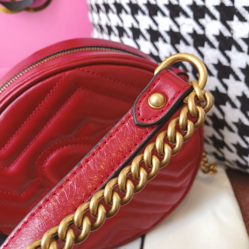 550154 Gucci GG Marmont系列圓形迷你肩背包 古馳圓餅包 紅色