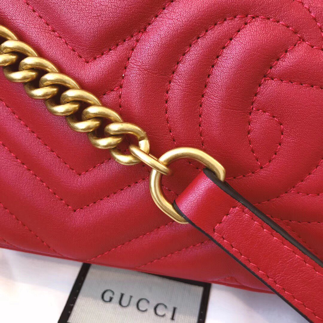 447632 Gucci GG Marmont系列小號絎縫肩背包 古馳相機包 紅色