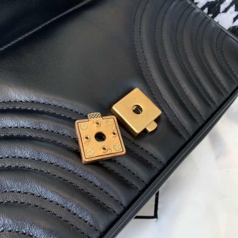 443497 Gucci GG Marmont系列小號絎縫肩背包 Gucci酒神包 黑色