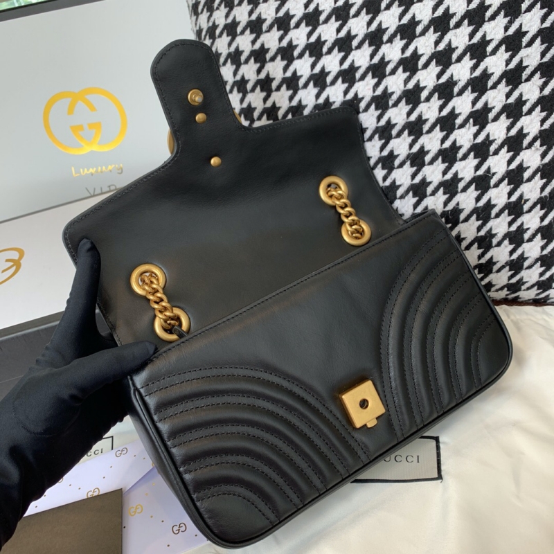 443497 Gucci GG Marmont系列小號絎縫肩背包 Gucci酒神包 黑色