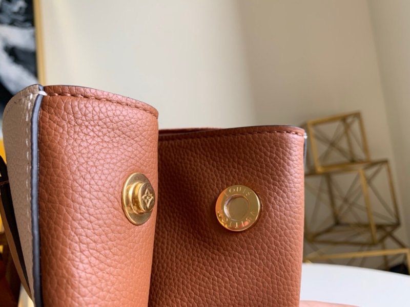 M45376 LV FOLD TOTE 中號手袋 Monogram 帆布配小牛皮女包 奶白色