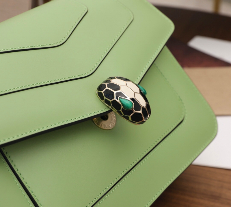 Bvlgari寶格麗 Serpenti Forever系列女包 寶格麗蛇頭包 綠色