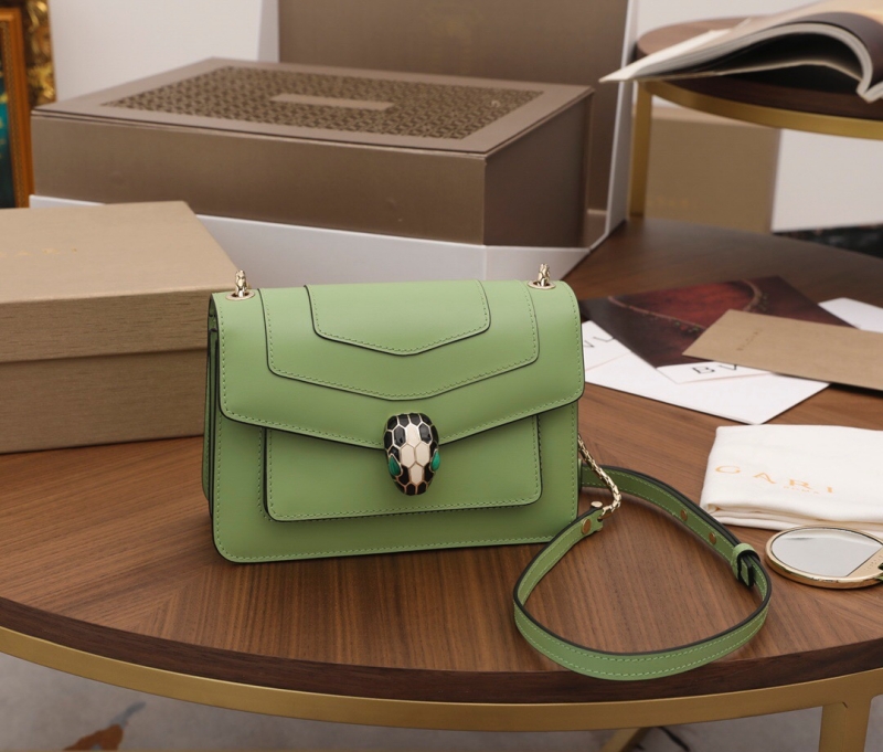 Bvlgari寶格麗 Serpenti Forever系列女包 小號 寶格麗蛇頭包 綠色