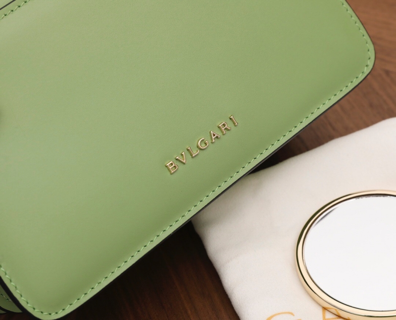 Bvlgari寶格麗 Serpenti Forever系列女包 小號 寶格麗蛇頭包 綠色
