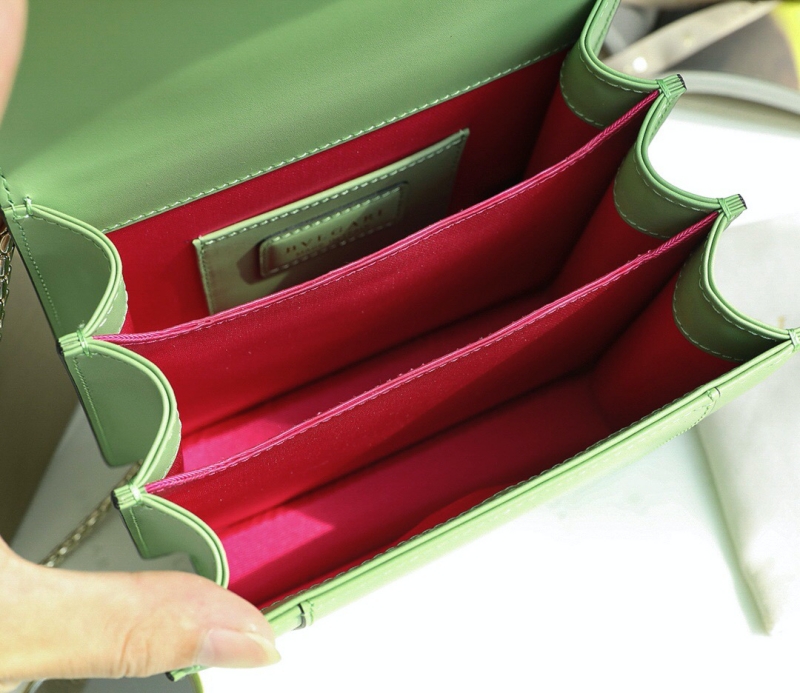 Bvlagari寶格麗 Serpenti Forever系列翻蓋女包 寶格麗手提蛇頭包 綠色