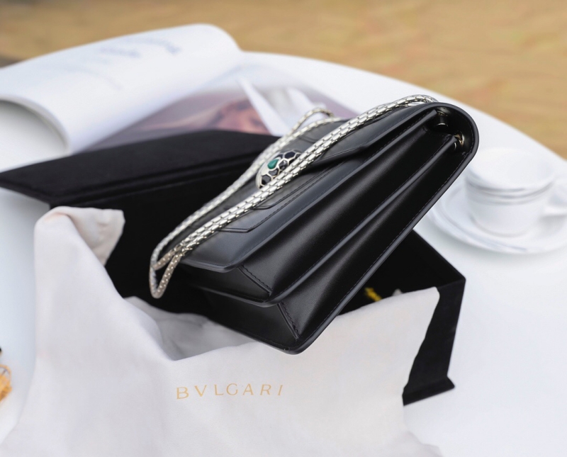 Bvlgari寶格麗 Serpenti Forever系列女包 Bvlgari蛇頭包 黑色