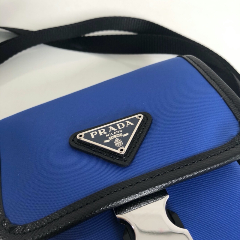 2ZH109 Prada 尼龍和Saffiano 皮革手機(jī)包 普拉達(dá)手機(jī)包 藍(lán)色