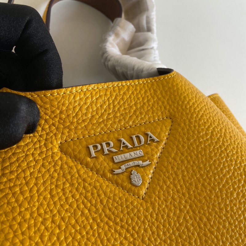 1BG335 Prada皮革手提包 普拉達托特包菜籃子 黃色