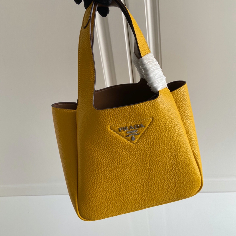 1BG335 Prada皮革手提包 普拉達托特包菜籃子 黃色