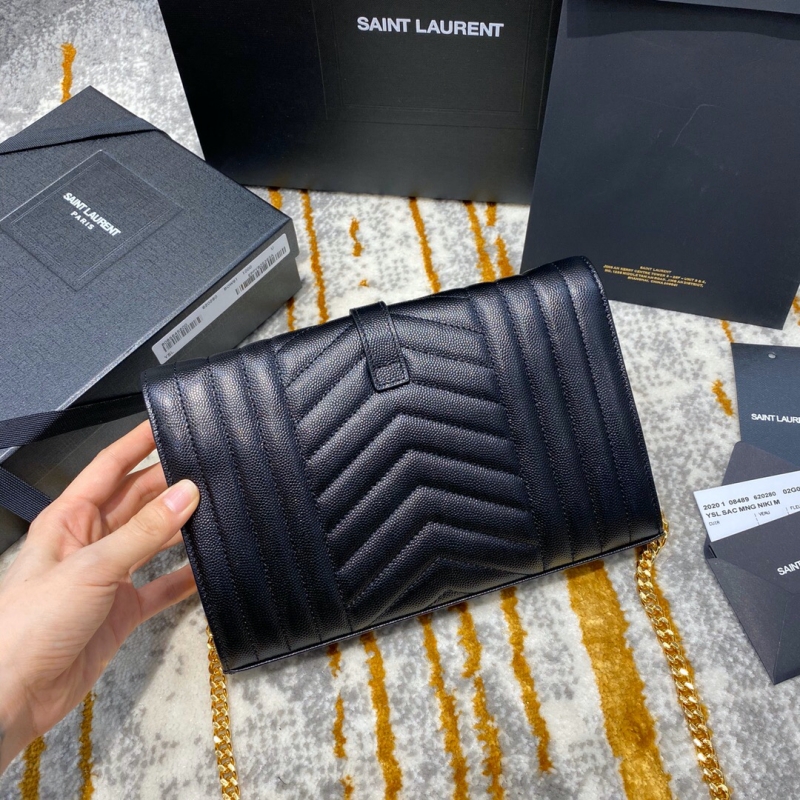 620280 YSL圣羅蘭女包 MONOGRAM粒面壓印皮革信封包 黑色