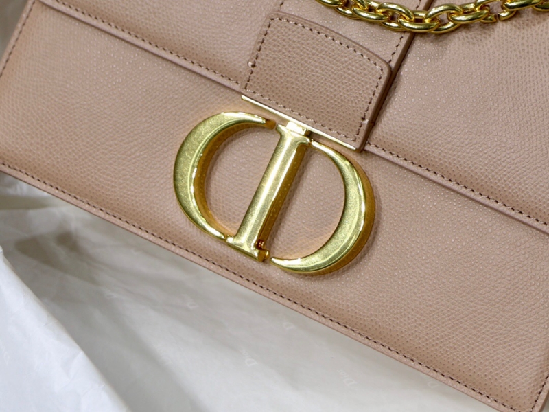 M9208 Dior 30 Montaigne 鏈條包 粒面牛皮革 粉色