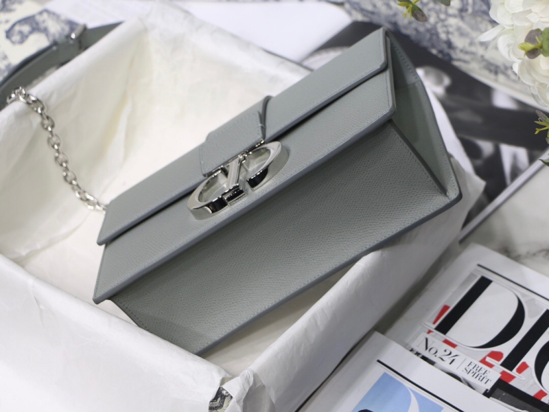 M9208 Dior 30 Montaigne 鏈條包 迪奧包包 粒面牛皮革 灰色