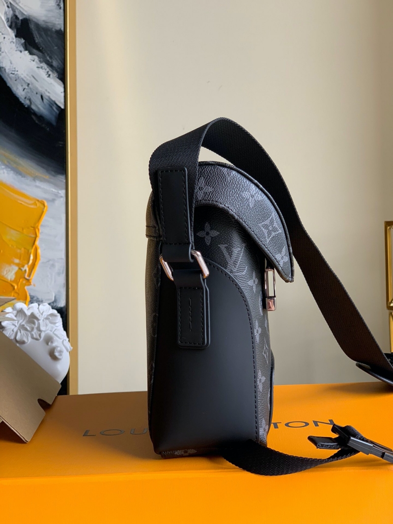 M40510 LV VOYAGER 中號郵差包 LV斜挎包 LV獨家品質