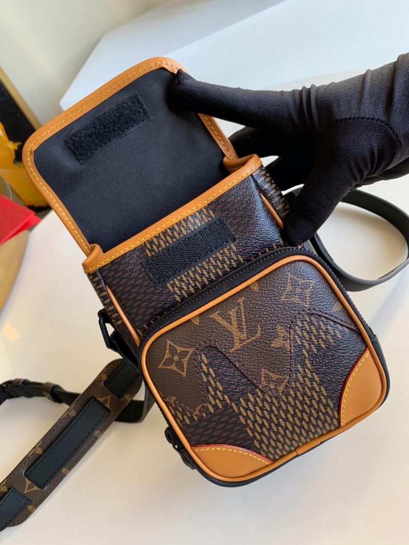 N40357 LV NANO AMAZONE 郵差包 Nigo聯名LV男包