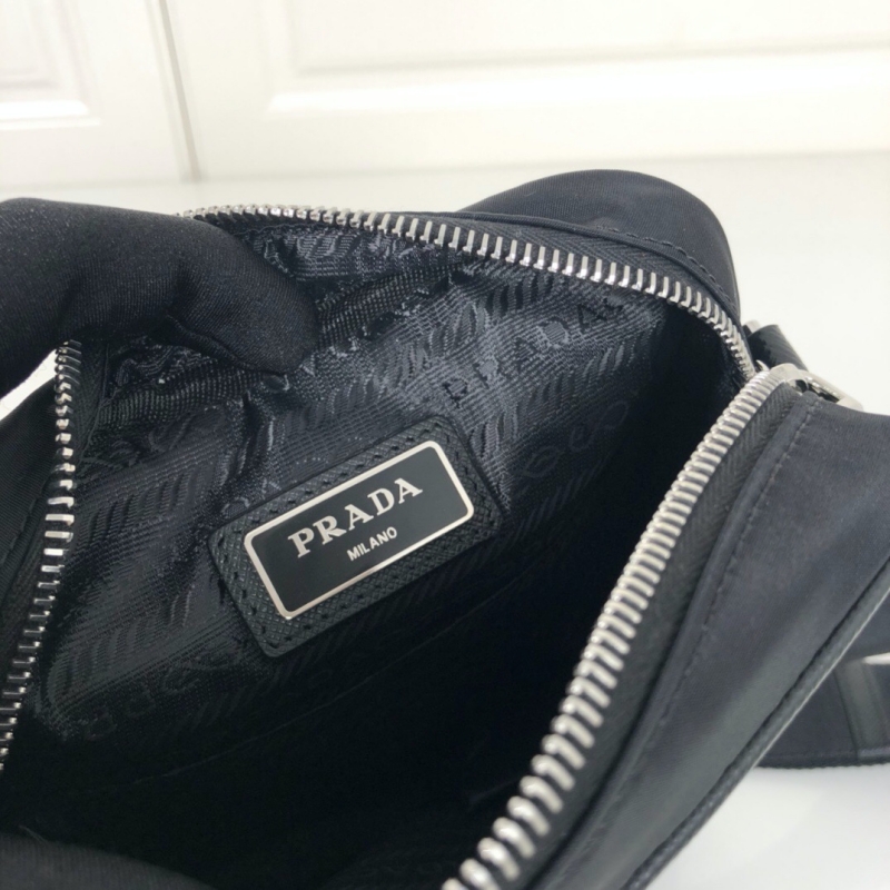 2VH112 Prada普拉達尼龍斜挎包 三合一郵差包 黃色徽標