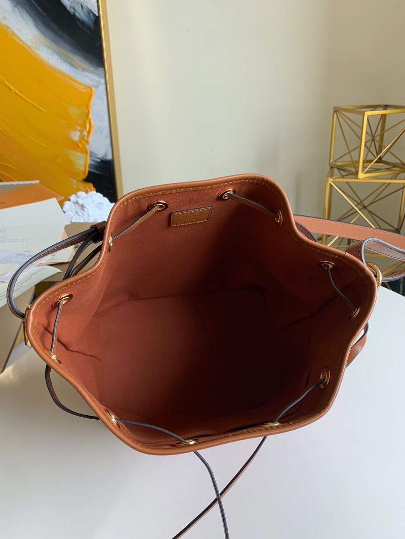 M57154 LV PETIT NOE 手袋 LV1854新款水桶包 棕紅色