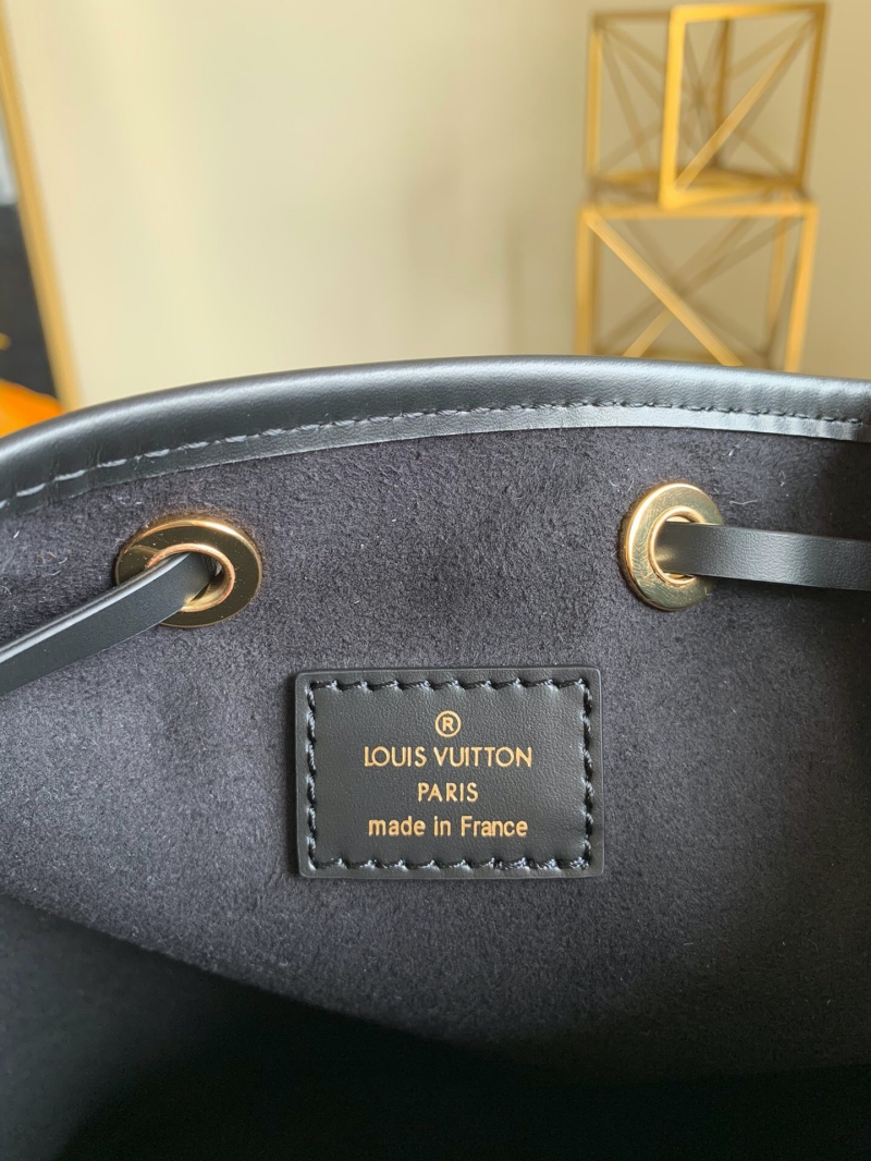 M57154 LV PETIT NOE 手袋 LV1854新款水桶包 棕紅色