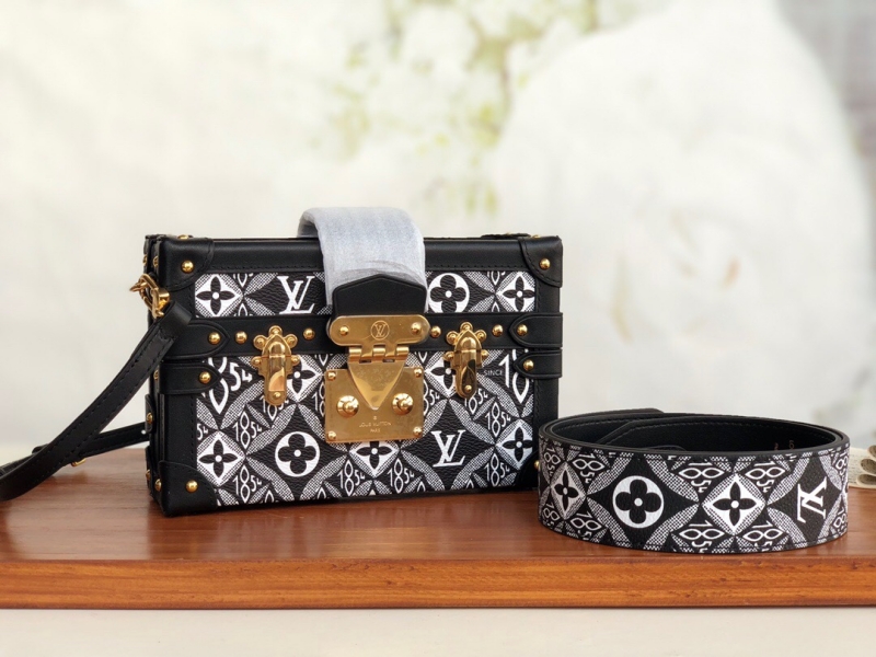 M57212 LV PETITE MALLE 手袋 LV1854系列盒子包 灰色