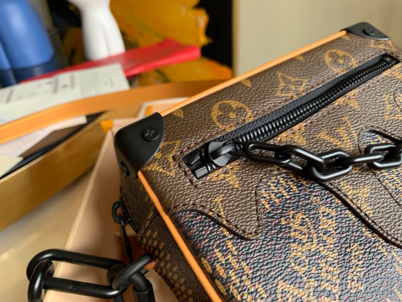 N60394 LV MINI SOFT TRUNK 鏈條包 男士盒子手拿包