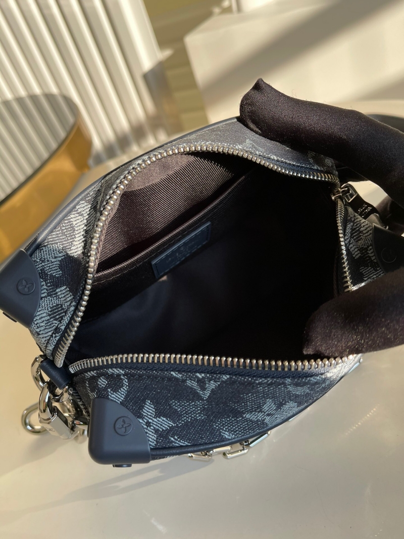 M80033 LV MINI SOFT TRUNK 鏈條包 男士盒子包