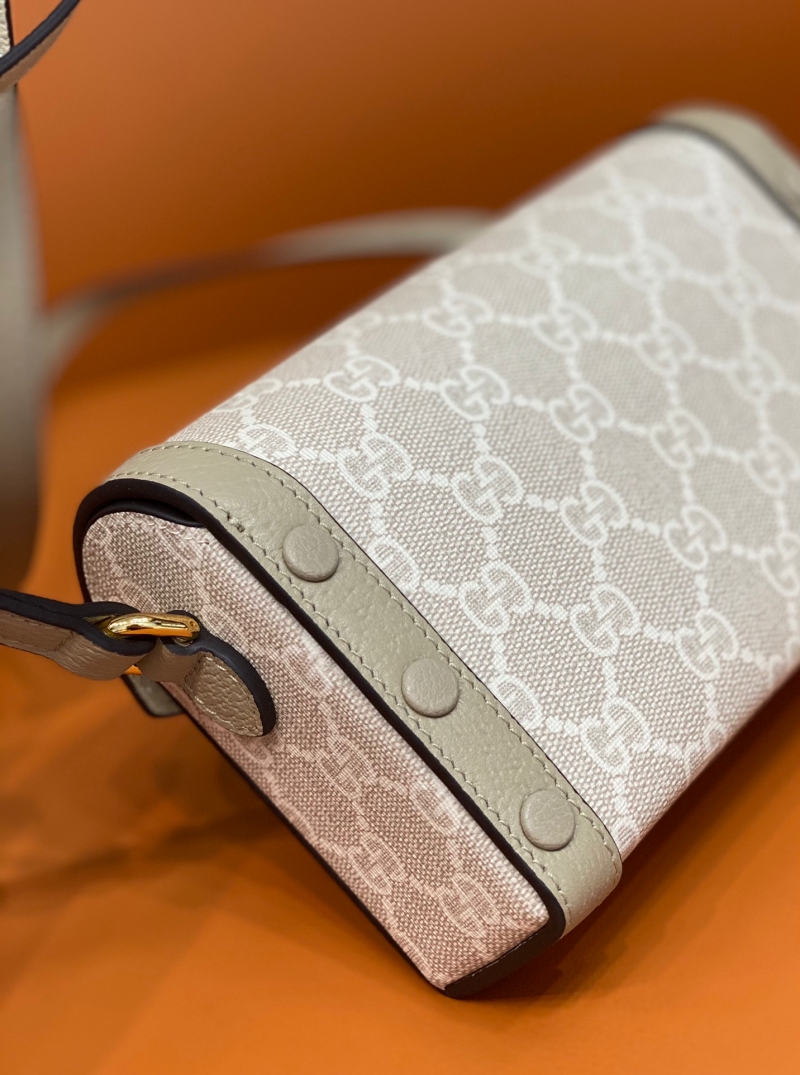 699296 Gucci Gucci馬銜扣1955系列迷你手袋 Gucci迷你斜挎包 白色