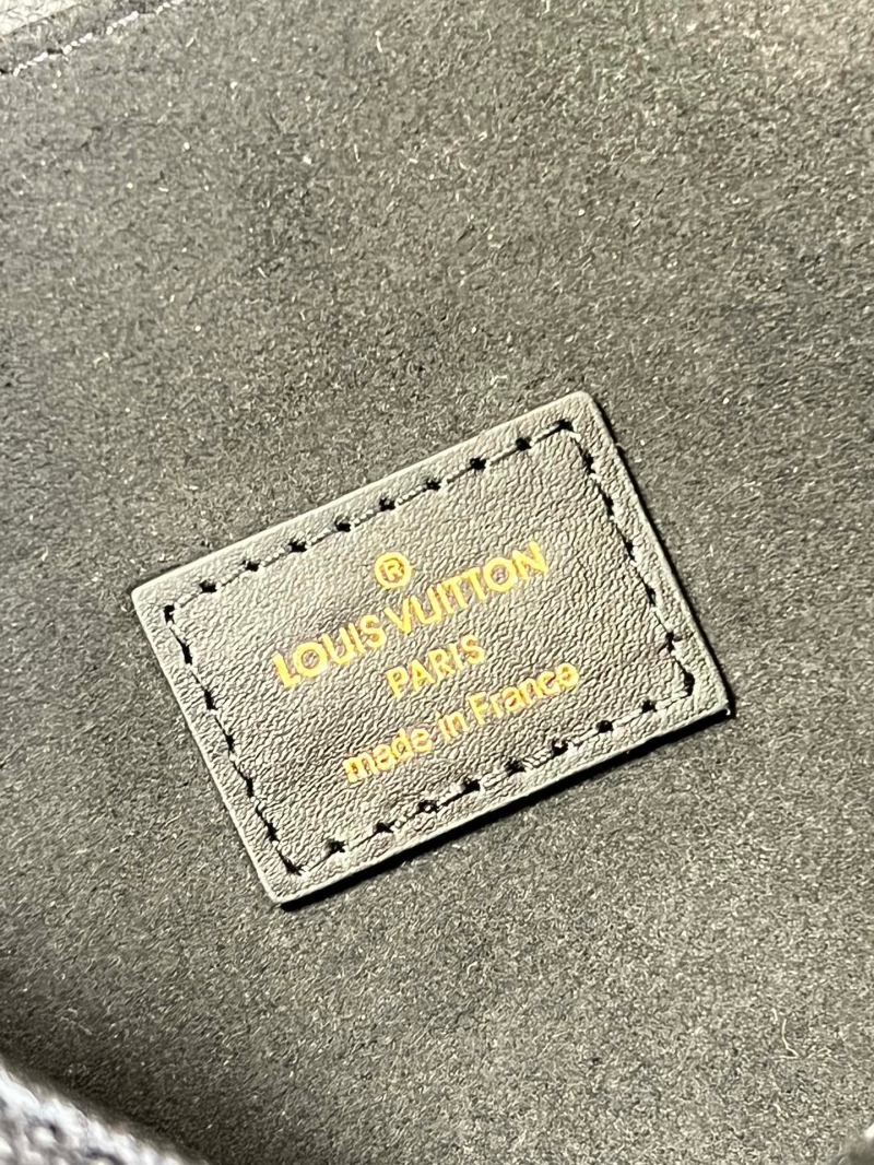 M46028 LV Pochette Metis 手袋 刺繡郵差包 黑色