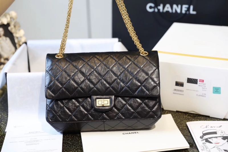 A37587 Chanel2.55經典款復古小牛皮與金色金屬 大號黑色