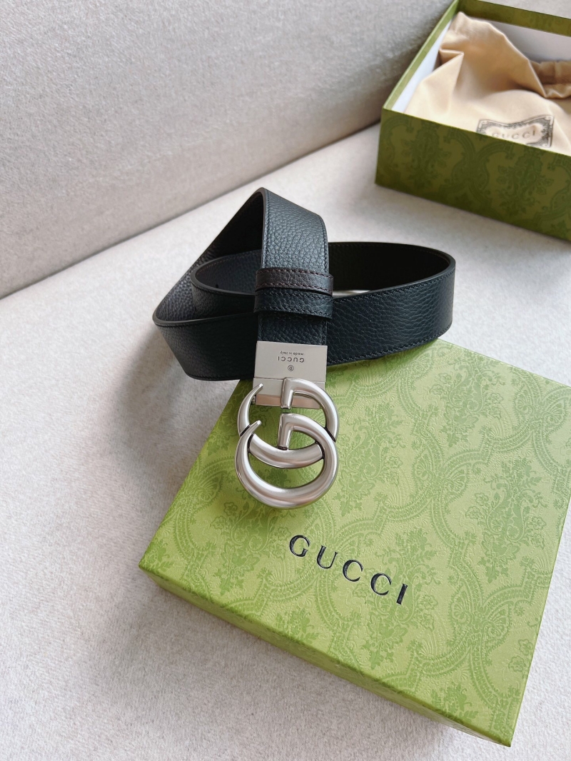 627055 Gucci 雙G帶扣雙面腰帶 GG Marmont系列黑色男士皮帶 銀扣