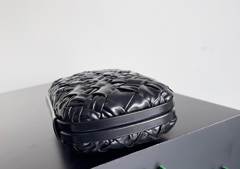 Bottega Veneta 寶緹嘉 Foulard Intreccio編織皮革晚裝包 黑色