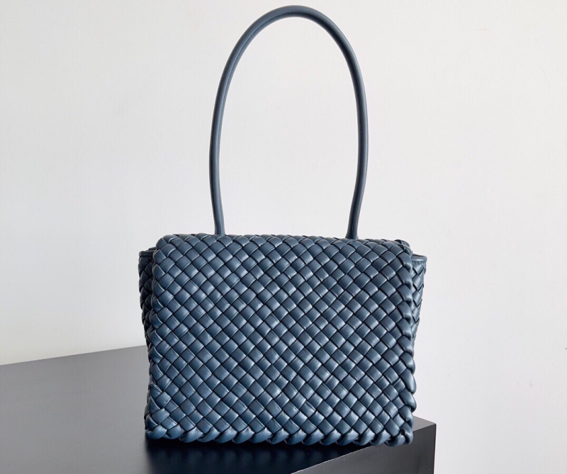 Bottega Veneta 寶緹嘉 Intreccio編織皮革 Patti手提包 BV腋下包 綠色